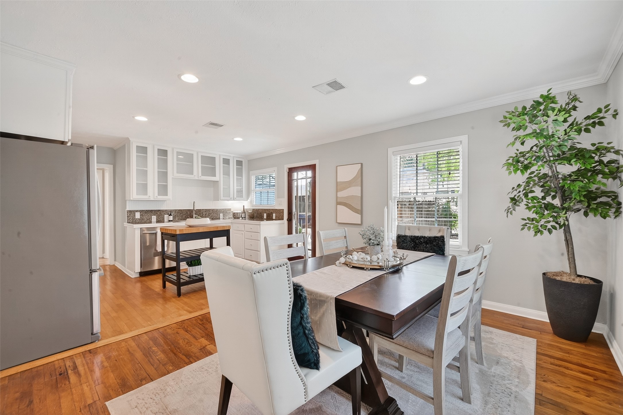 2019 Gostick Street Houston, TX 77008 - Photo 12 of 36