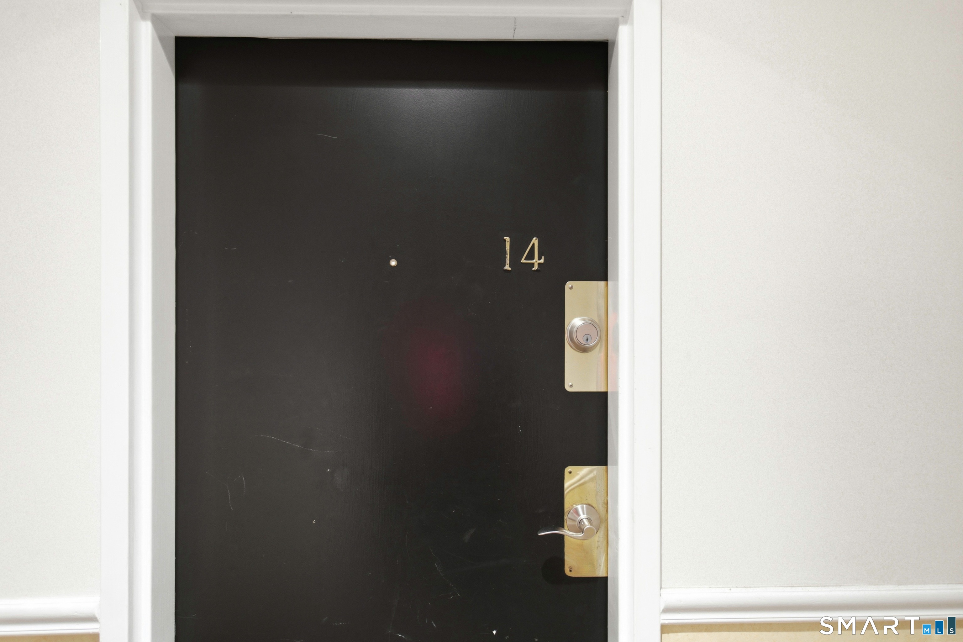 94 Washington Street, Unit 14 Norwalk, CT 06854 - Photo 3 of 18 Gallery Image 3
