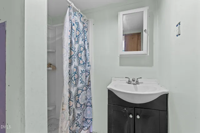 $175,000 | 895 Sommers Street, Sanford, NC 27330