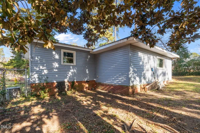 $175,000 | 895 Sommers Street, Sanford, NC 27330