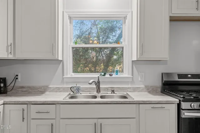 $175,000 | 895 Sommers Street, Sanford, NC 27330