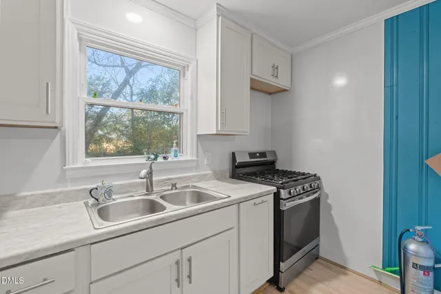 $175,000 | 895 Sommers Street, Sanford, NC 27330