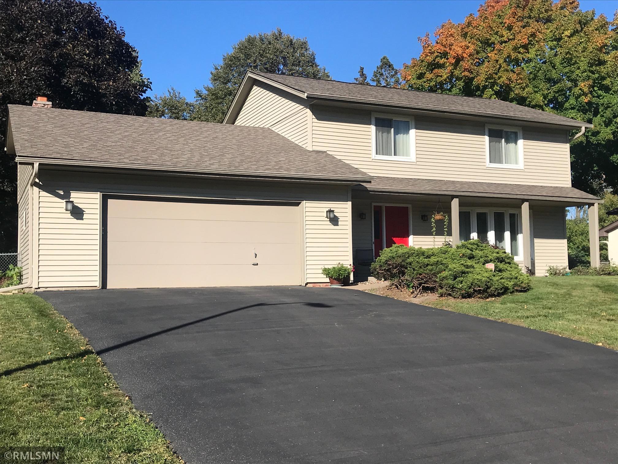 335 Colleen Avenue Shoreview, MN 55126 - Photo 1 of 13 Gallery Image 1