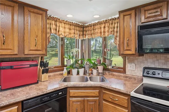 $429,900 | 107 South Jennie Drive, Harmony, PA 16037