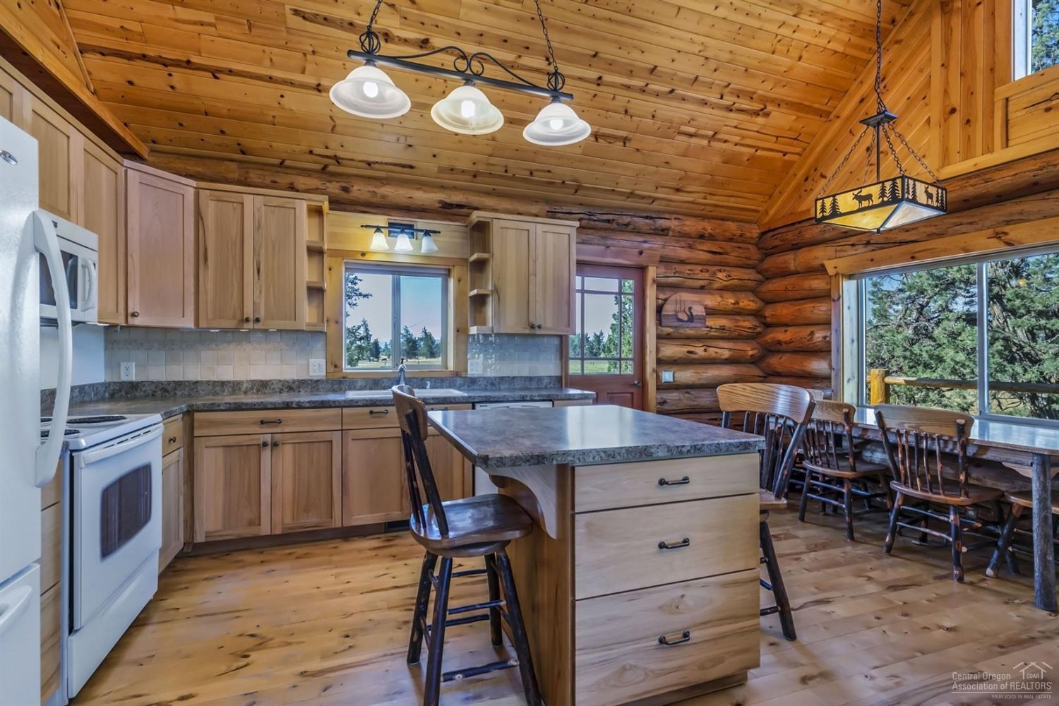25840 Alfalfa Market Road Bend, OR 97701 - Photo 8 of 25 Additional Photo