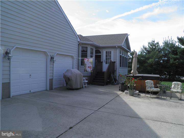 20 Quaker Road Mickleton, NJ 08056 - Photo 2 of 12 Exterior Side