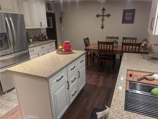 $1,450,000 | 815 East Magnolia Boulevard, Burbank, CA 91501