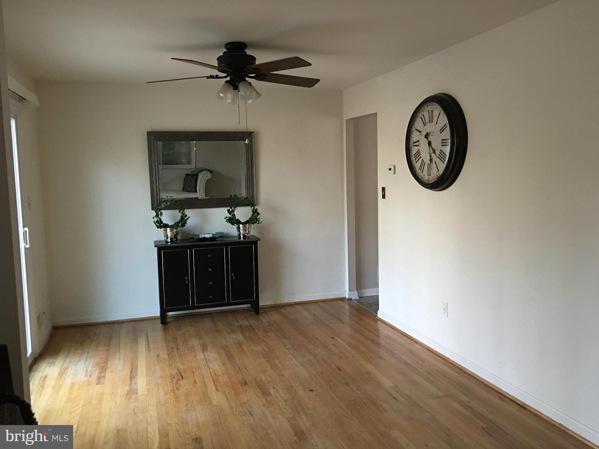 6601 Huntsman Boulevard Springfield, VA 22152 - Photo 19 of 30 Dining Room
