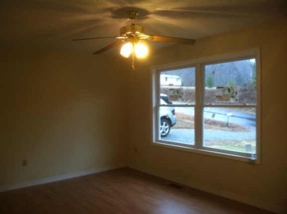 5538 Providence Church Road Ferrum, VA 24088 - Photo 4 of 11 Living Room