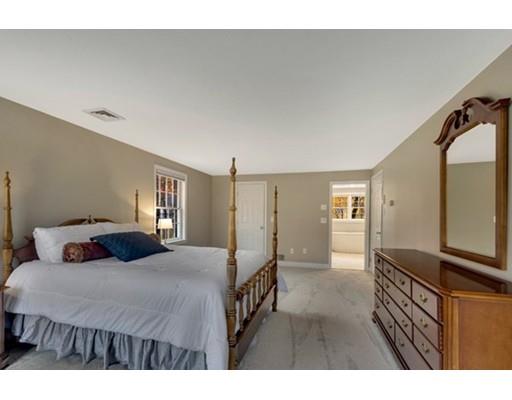 247 Stearns Road Marlborough, MA 01752 - Photo 21 of 36 Gallery Image 21