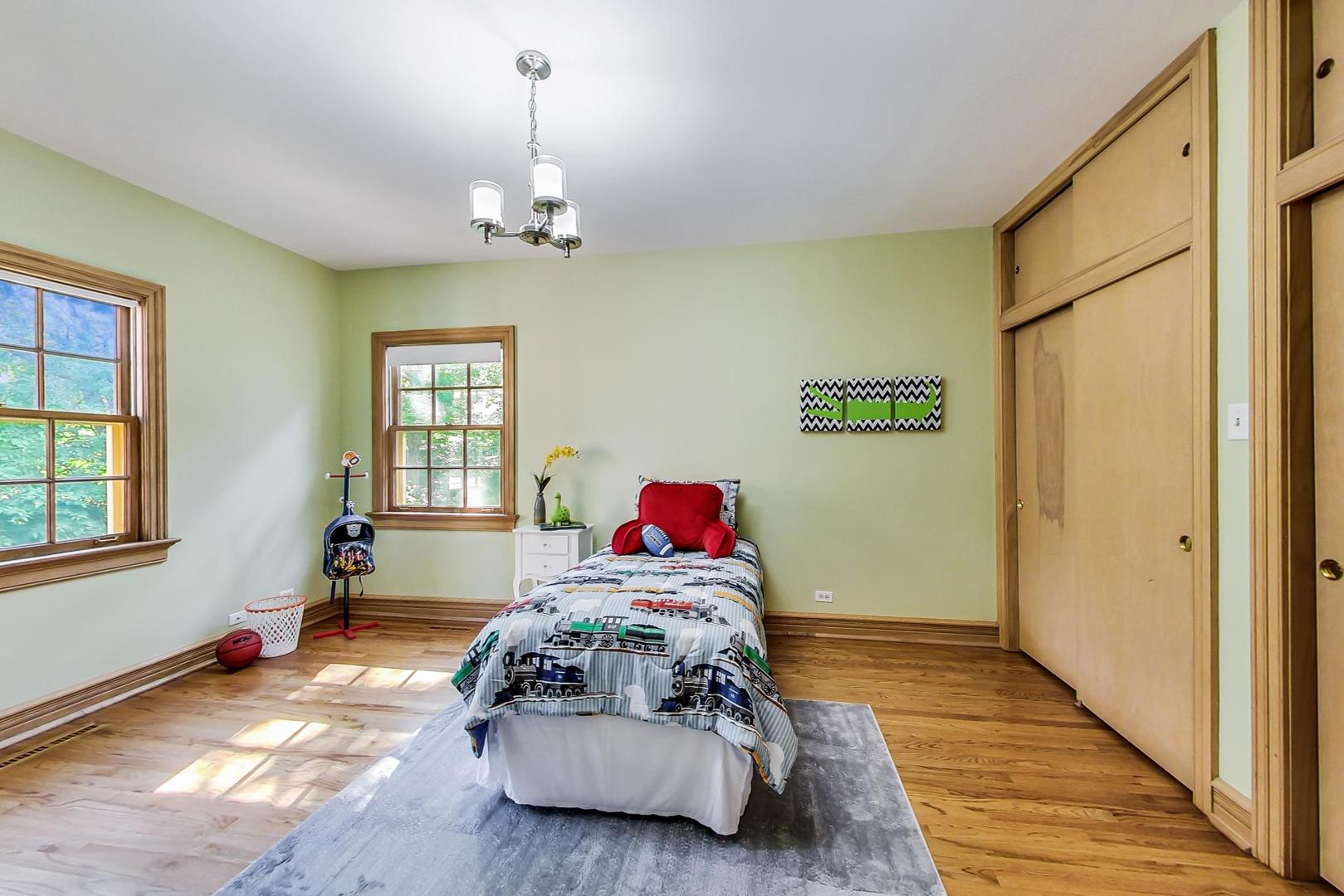 312 Downing Road Riverside, IL 60546 - Photo 21 of 34