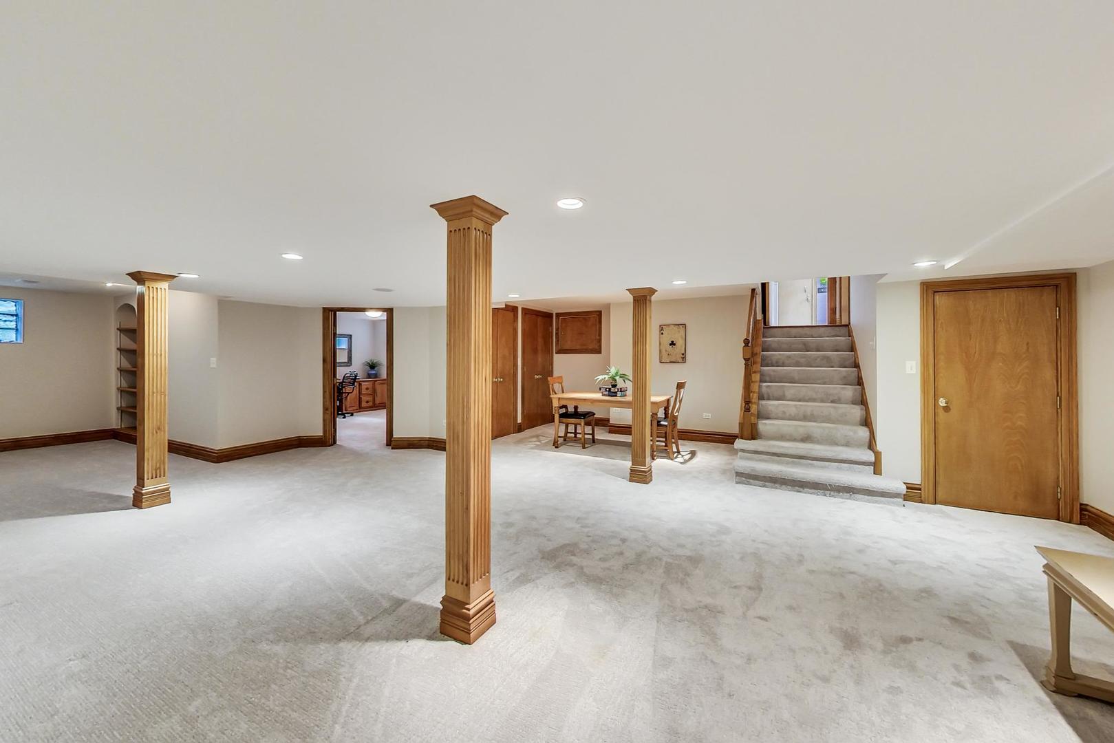 312 Downing Road Riverside, IL 60546 - Photo 23 of 34