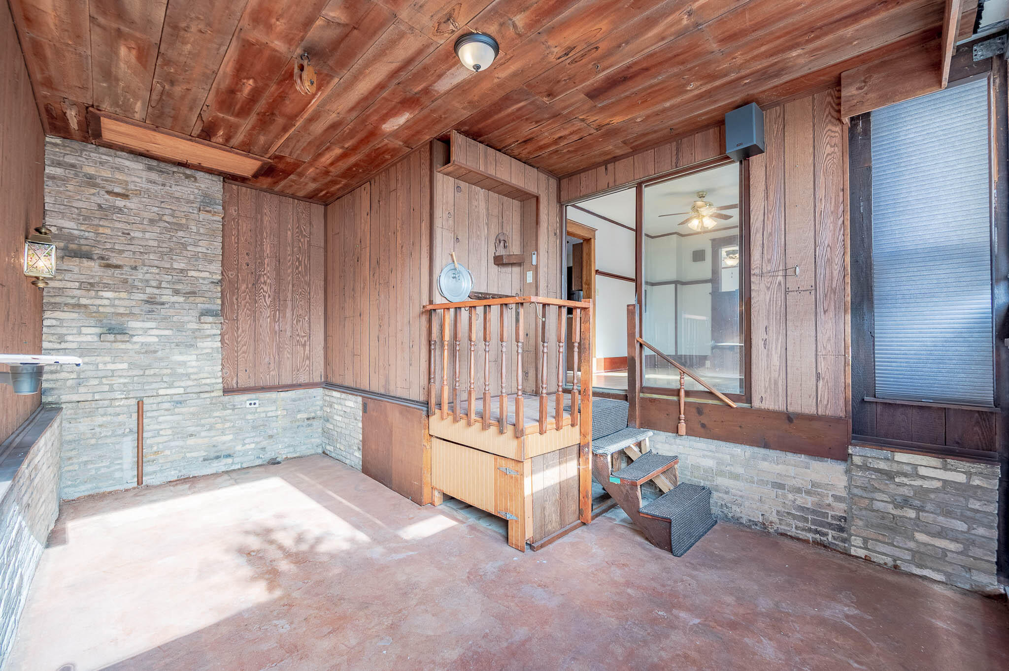 616 Park Street Watertown, WI 53098 - Photo 10 of 14 Park - 044