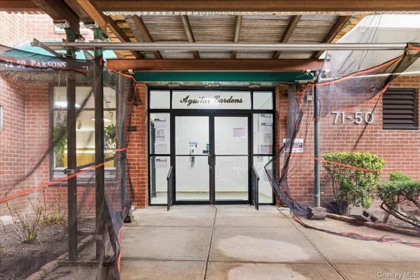 $475,500 | 71-50 Parsons Boulevard, Unit 1M | Kew Gardens Hills