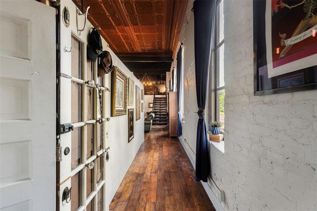201 West Main Street Cumby, TX 75433 - Photo 15 of 35 Hallway from front door