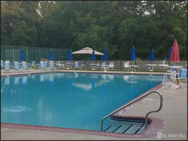 $385,000 | 5192 Beech Court, Monmouth Junction, NJ 08852