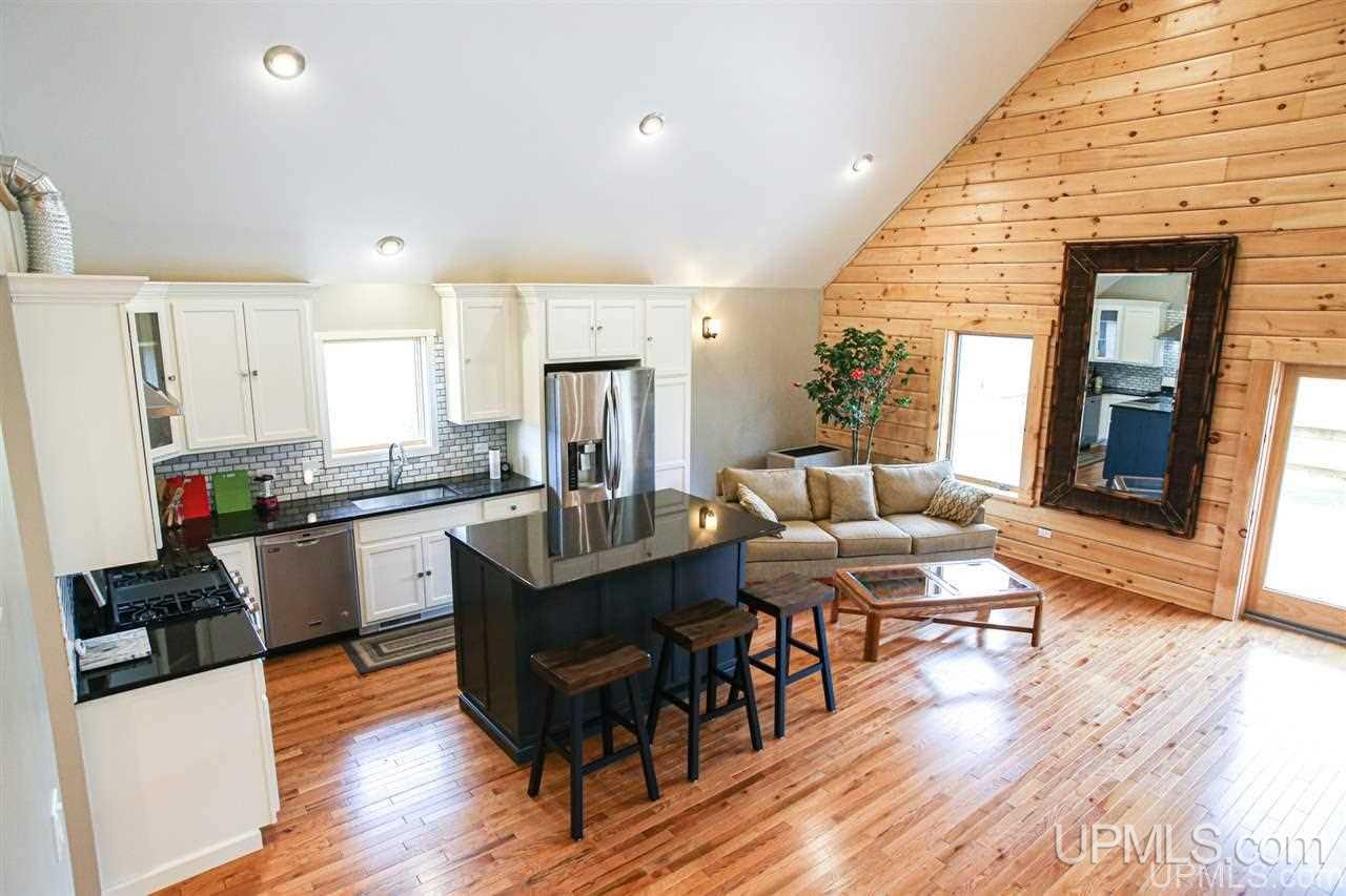 W7446 Stoll Lane Daggett, MI 49821 - Photo 5 of 47