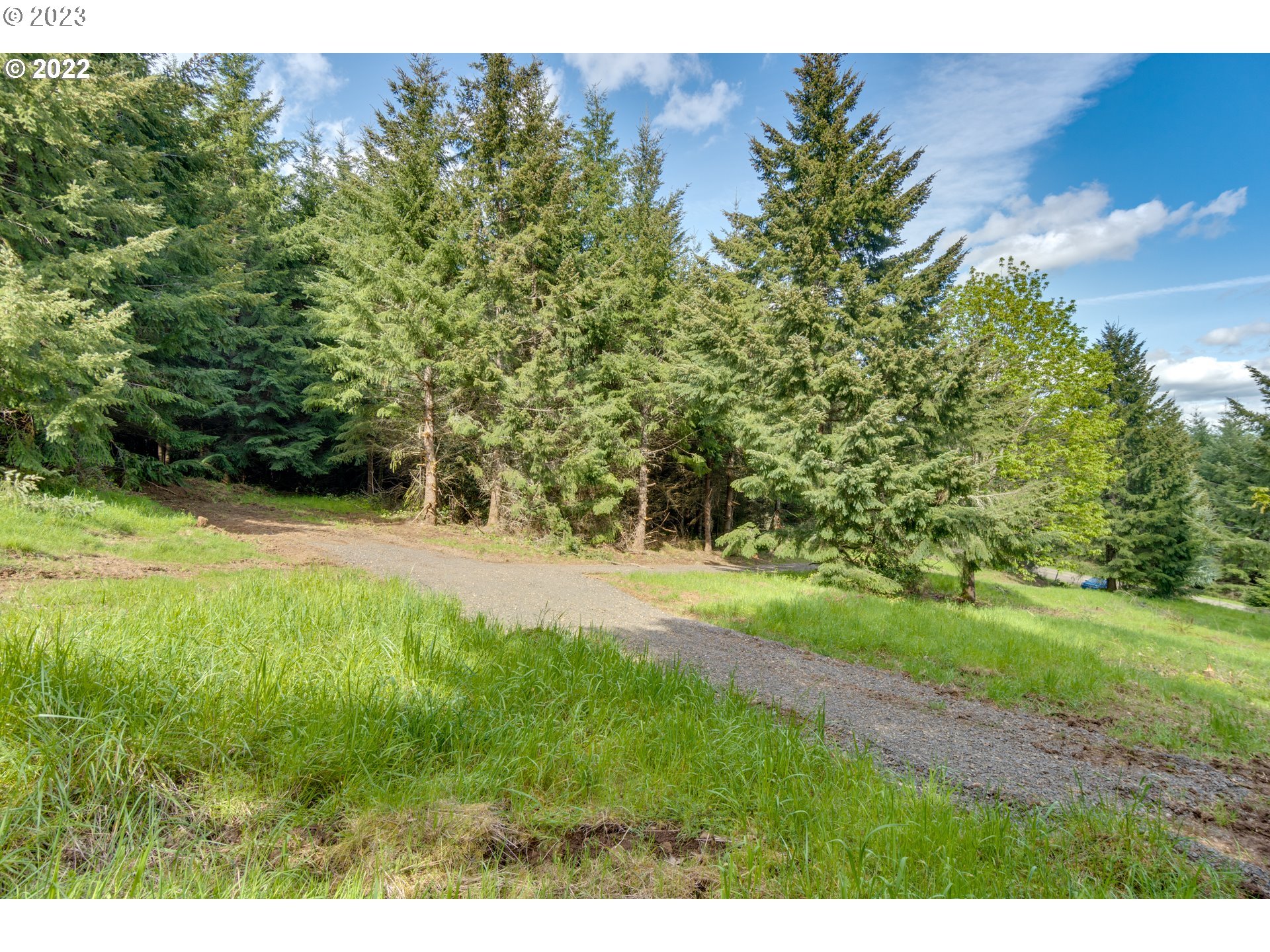 17515 Southwest Holly Hill Road Hillsboro, OR 97123 - Photo 8 of 8 Gallery Image 8