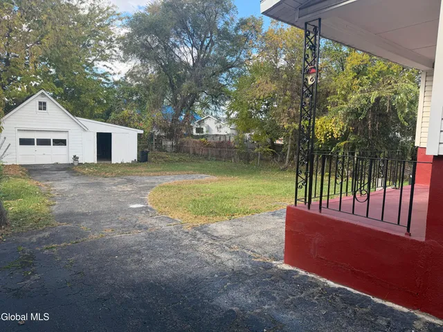 $279,999 | 1732 Avenue H, Schenectady, NY 12304