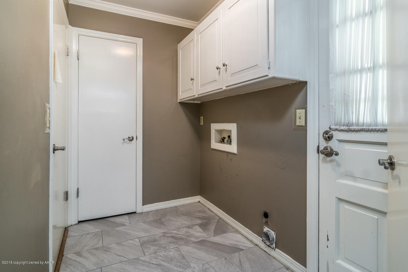 6104 Elmhurst Road Amarillo, TX 79106 - Photo 17 of 21 Utility Room