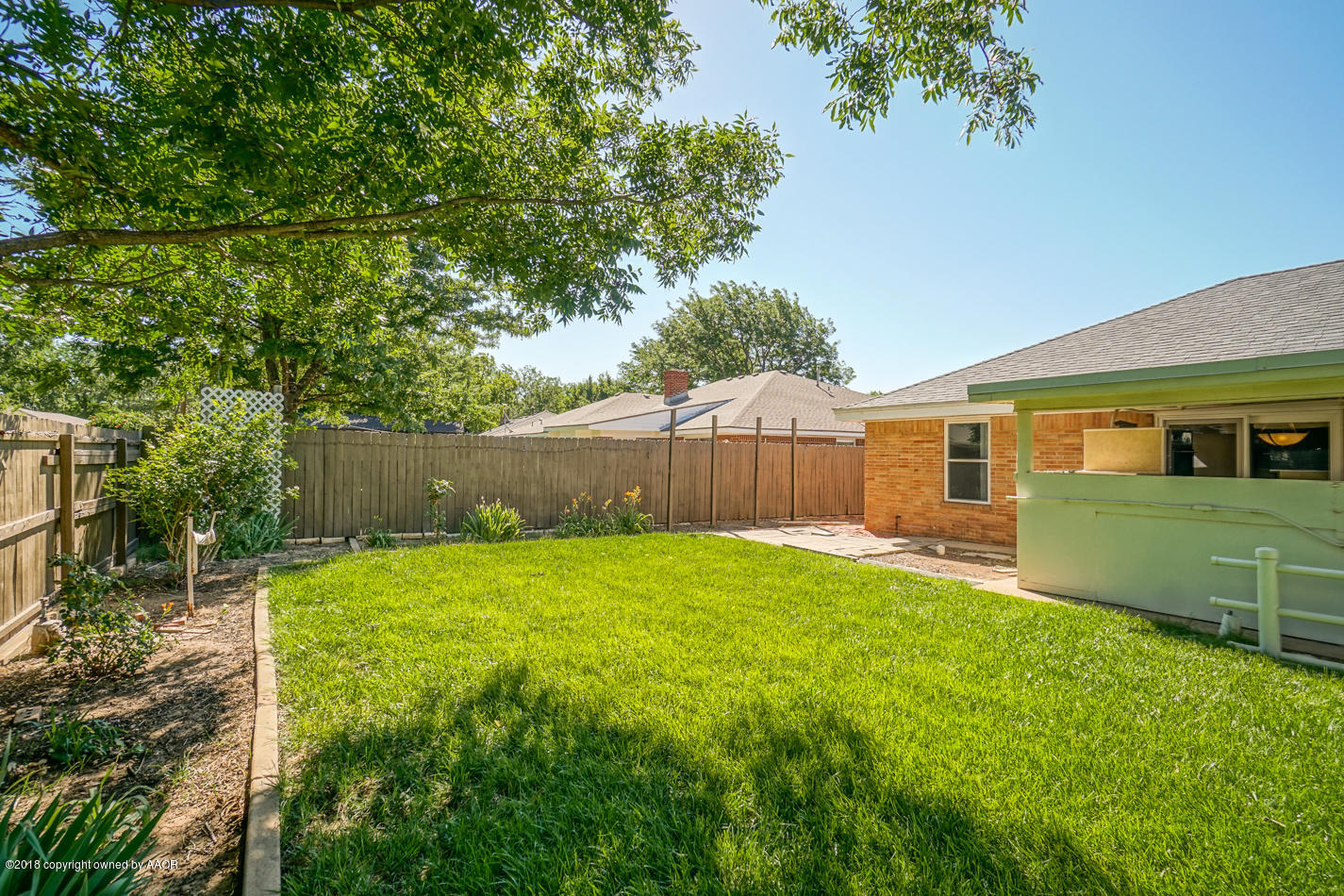 6104 Elmhurst Road Amarillo, TX 79106 - Photo 20 of 21 Back Yard View 2