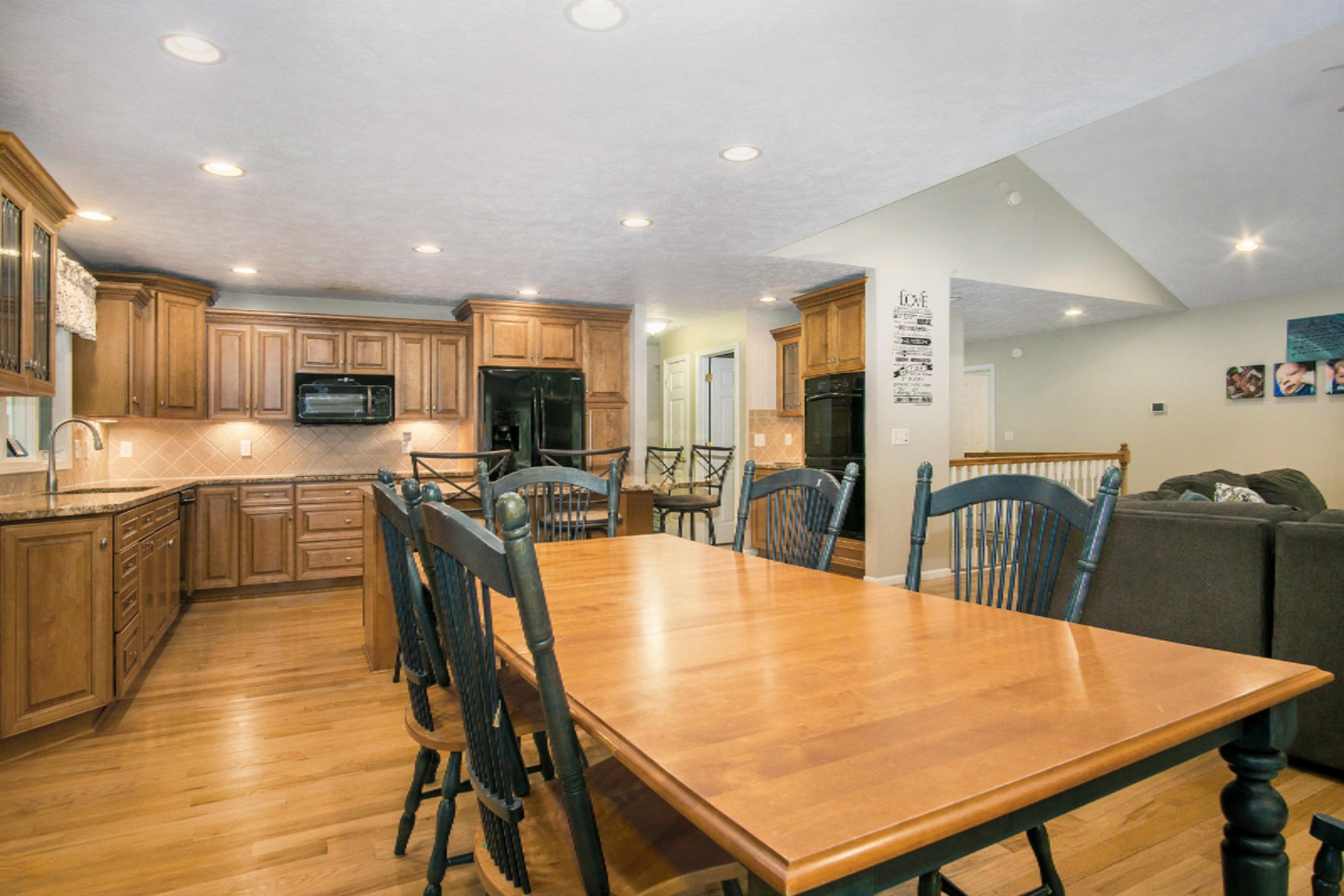 3437 Rambling Brook Road Muskegon, MI 49444 - Photo 9 of 33 DSC03682