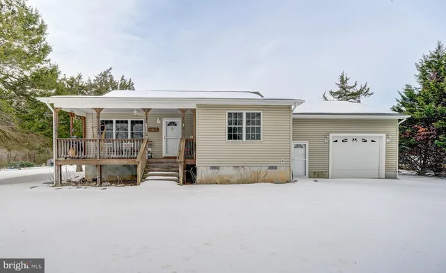 $435,000 | 225 Lakeview Drive, Mineral, VA 23117