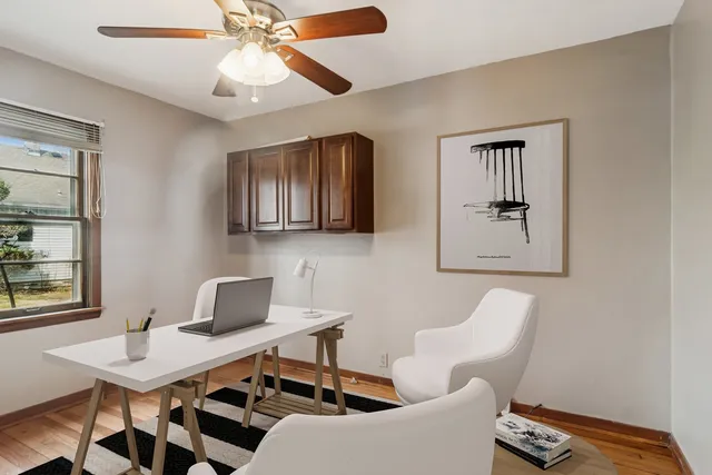 $499,900 | 1019 Rockland Road, Lake Bluff, IL 60044