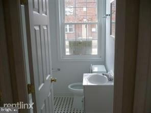 205 16th Street Northeast, Unit 8 Washington, DC 20002 - Photo 6 of 7