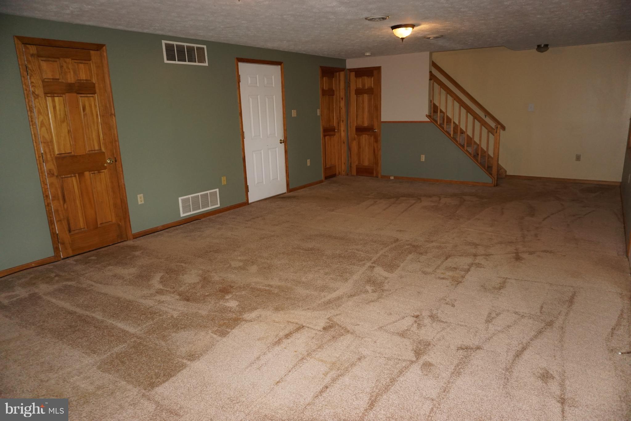 26 Codjus Drive Rising Sun, MD 21911 - Photo 17 of 29 Huge Family-room