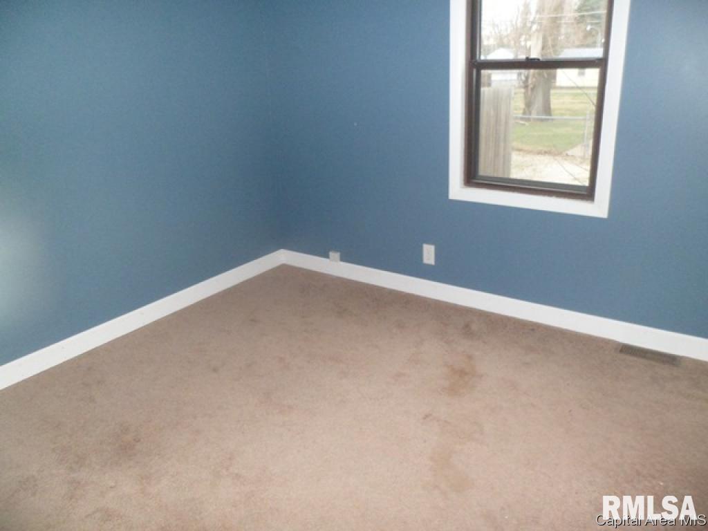3236 South Palmer Street Springfield, IL 62703 - Photo 9 of 10 Gallery Image 9