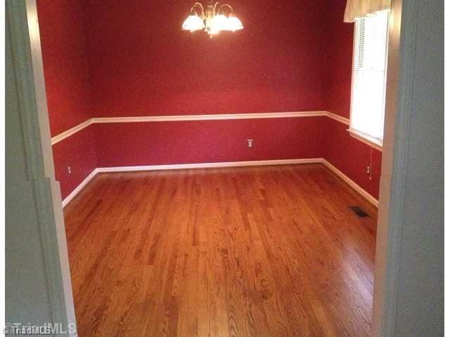 620 Arnold Road Lexington, NC 27295 - Photo 4 of 11 Dining Room.