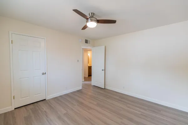 $1,995 | 8352 North 3rd Street, Phoenix, AZ 85020