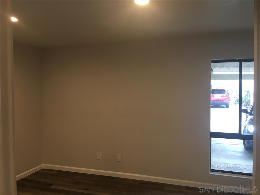44607 La Paz Road Temecula, CA 92592 - Photo 11 of 16