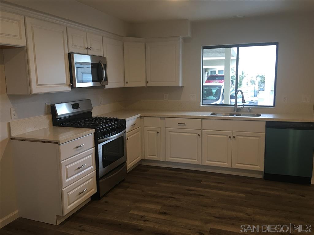 44607 La Paz Road Temecula, CA 92592 - Photo 7 of 16