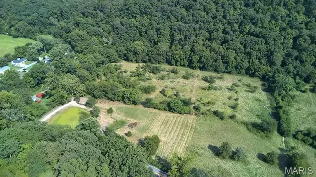 $326,430 | 2550 Old Sugar Creek Road, Fenton, MO 63026