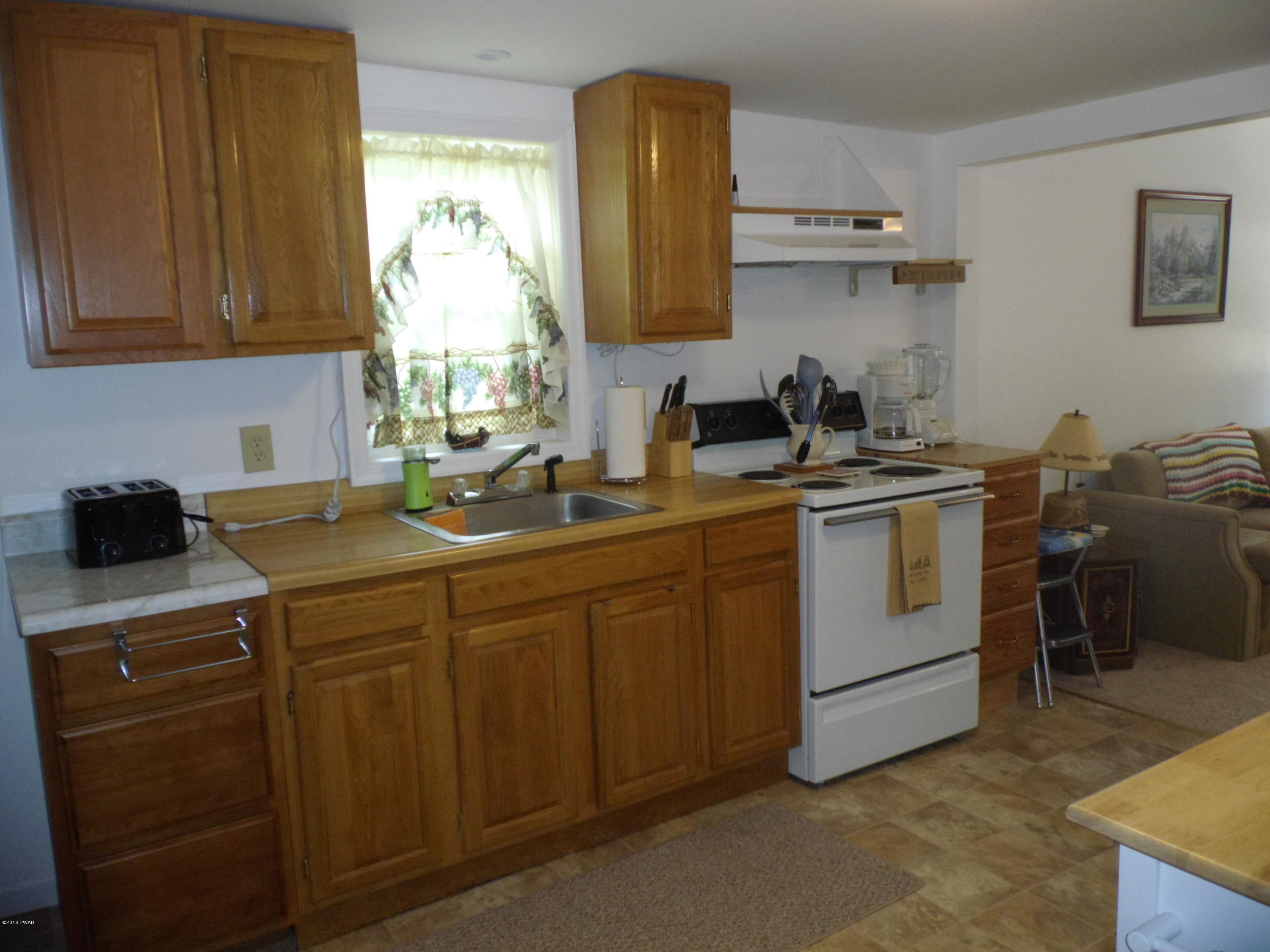 255 Sterling Shrs Road Lake Ariel, PA 18436 - Photo 13 of 17