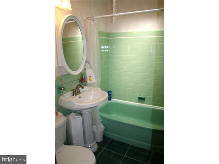 2835 Rhawn Street Philadelphia, PA 19152 - Photo 13 of 25 Bathroom