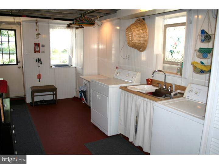 2835 Rhawn Street Philadelphia, PA 19152 - Photo 19 of 25 Laundry Room
