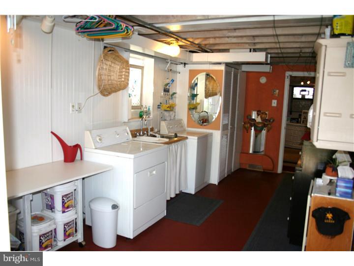 2835 Rhawn Street Philadelphia, PA 19152 - Photo 20 of 25 Laundry Room