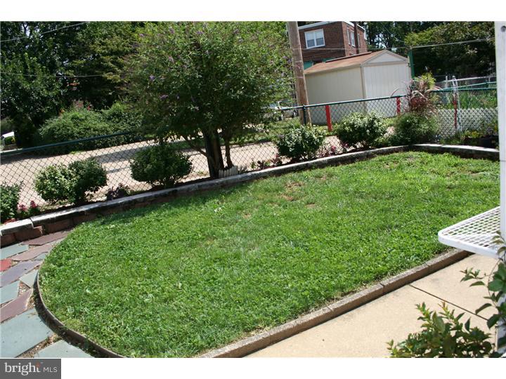 2835 Rhawn Street Philadelphia, PA 19152 - Photo 24 of 25 Exterior Back