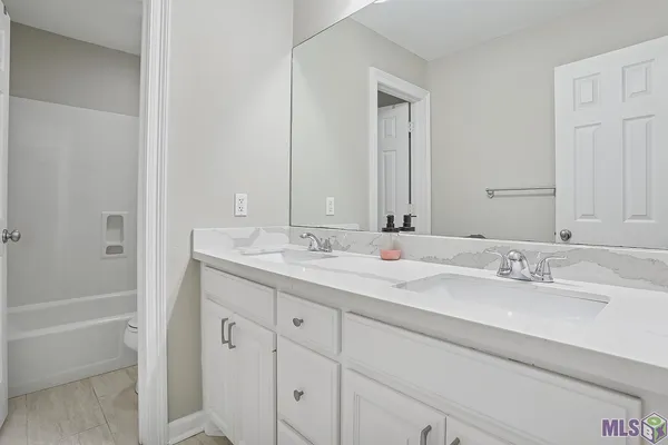 $349,999 | 13533 Willowridge Avenue, St. George, LA 70817