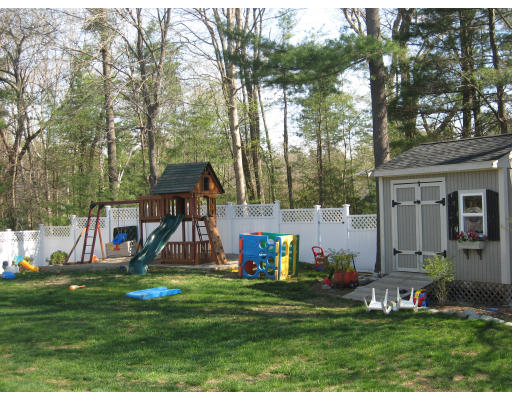 26 Barnstable Road Norfolk, MA 02056 - Photo 15 of 18 Gallery Image 15