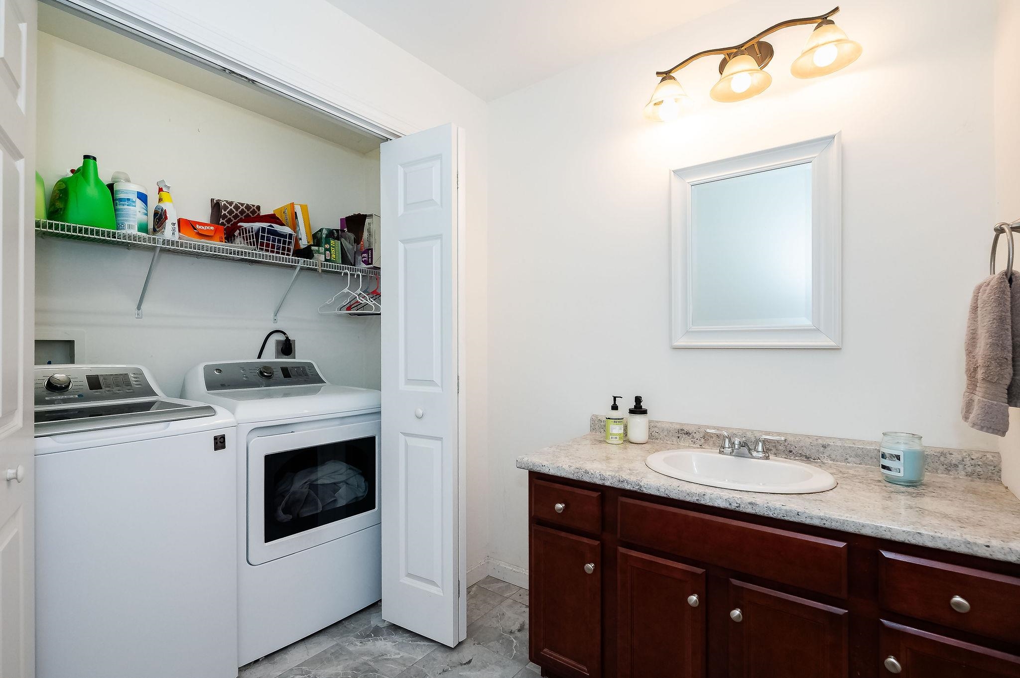 116 Miller's Farm Drive Rochester, NH 03868 - Photo 5 of 29 Gallery Image 5