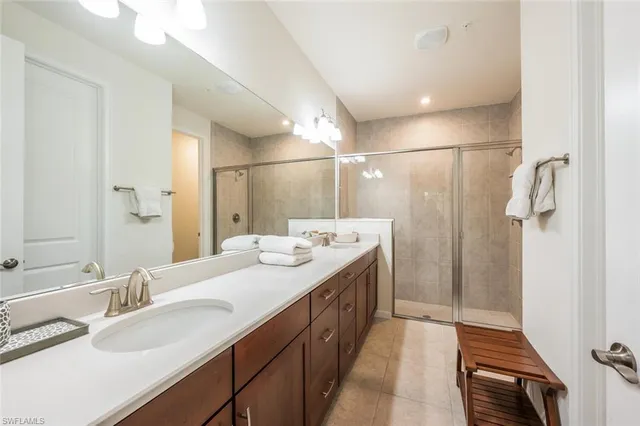 $599,900 | 4720 Arboretum Circle, Unit 102, Naples, FL 34112