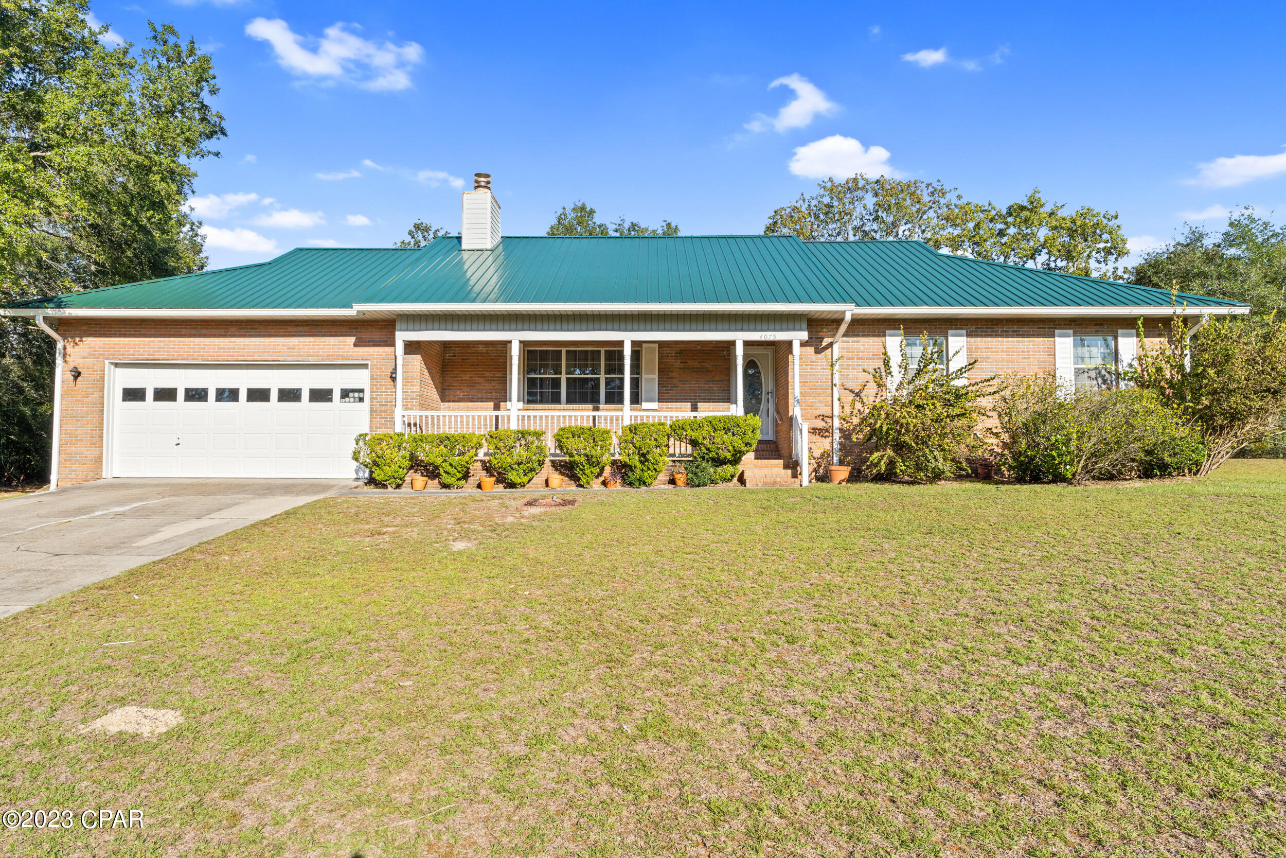 4075 Parkview Dr  