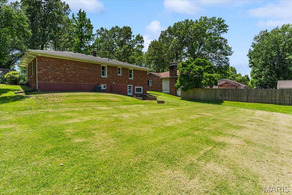 1019 Merrill Street Lebanon, IL 62254 - Photo 3 of 35