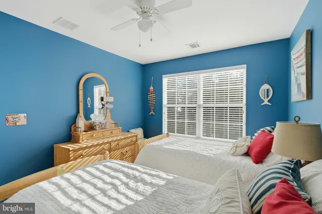 $689,000 | 169 Emerson Lane, Barnegat, NJ 08005