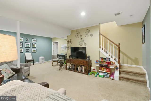 $689,000 | 169 Emerson Lane, Barnegat, NJ 08005