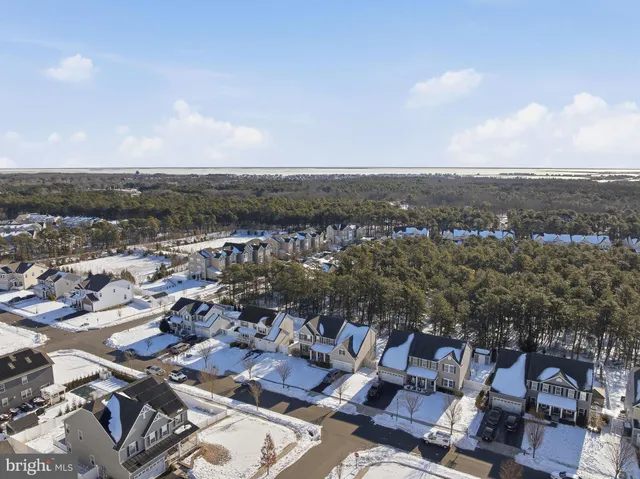 $689,000 | 169 Emerson Lane, Barnegat, NJ 08005